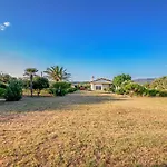 Sea Front Relaxing Holiday home