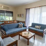 Holiday home Sea Front Relaxing Mesimvria (Evros)